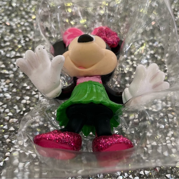 Minnie Mouse Figurine - Picture 4 of 11